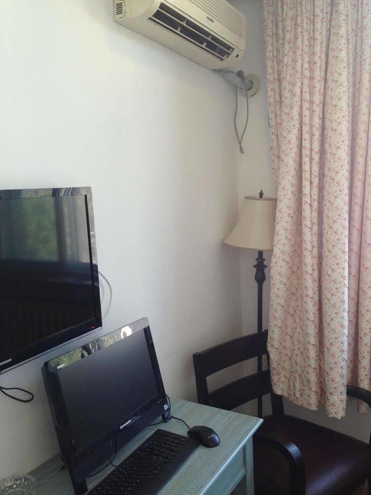 Baishiqiao Hotel
